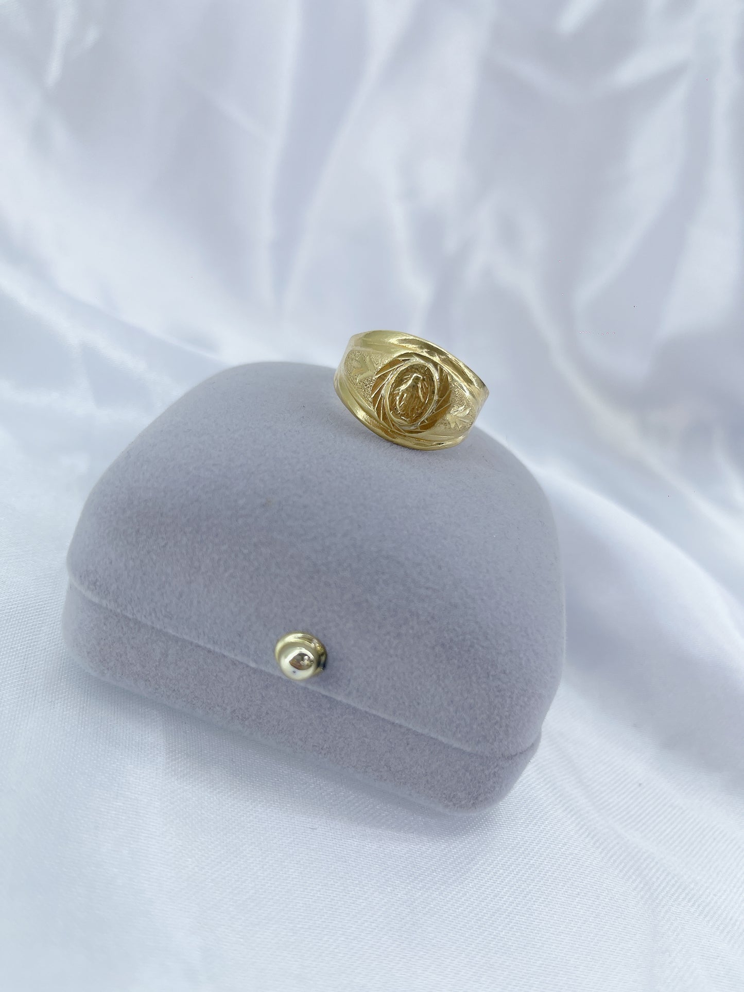 Anillo virgen milagrosa
