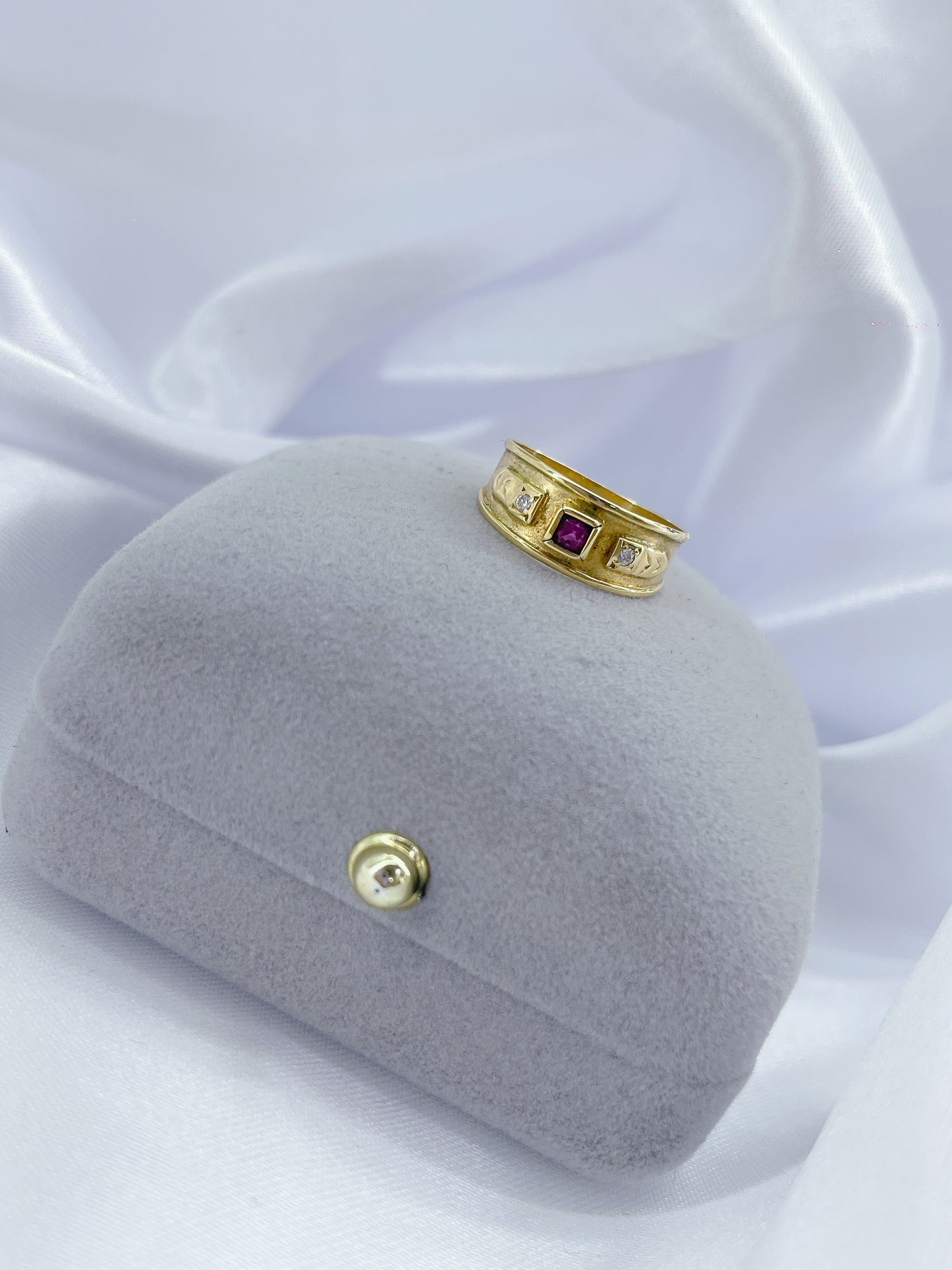 Anillo circon