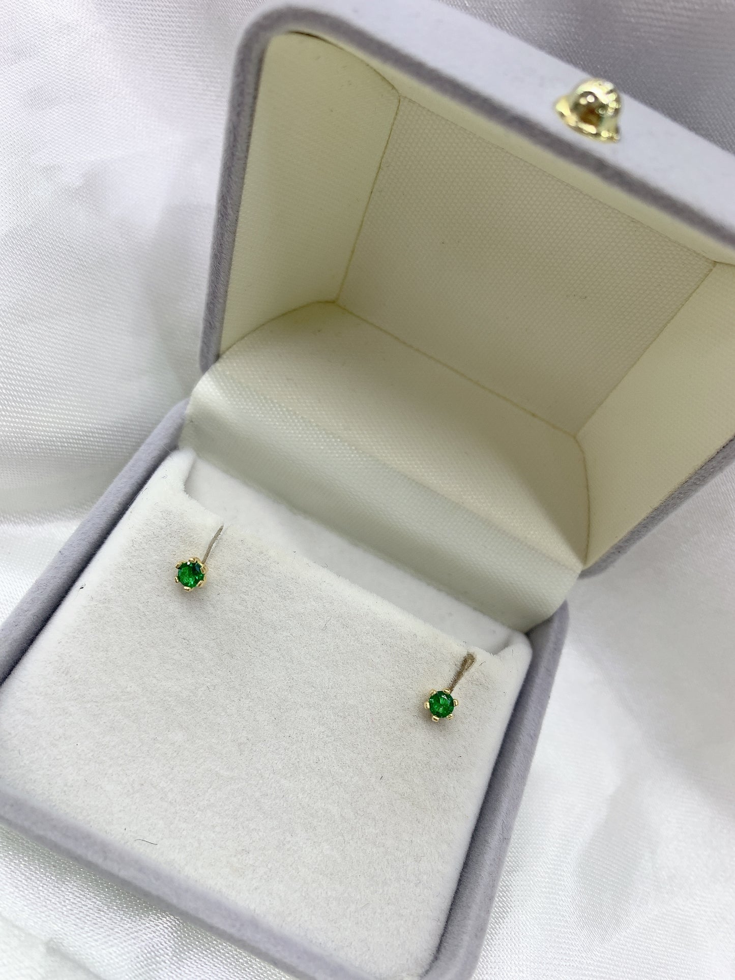 Topos circon verde