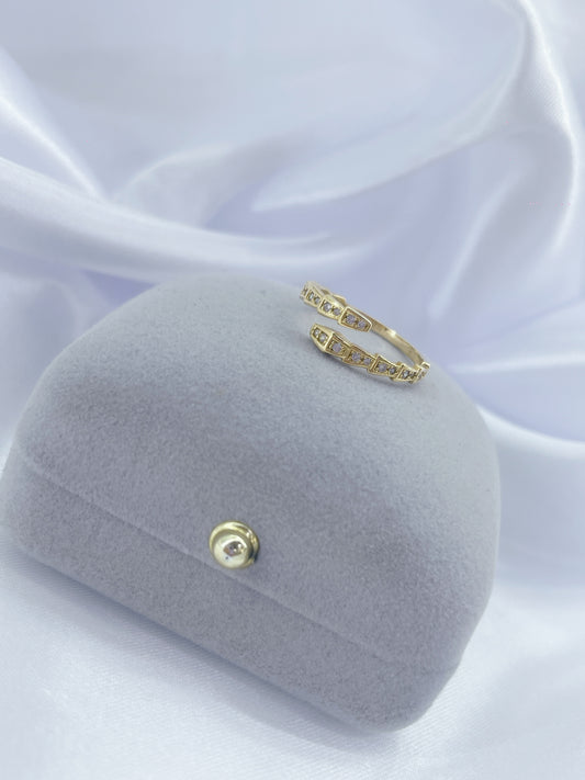 Anillo serpiente circon