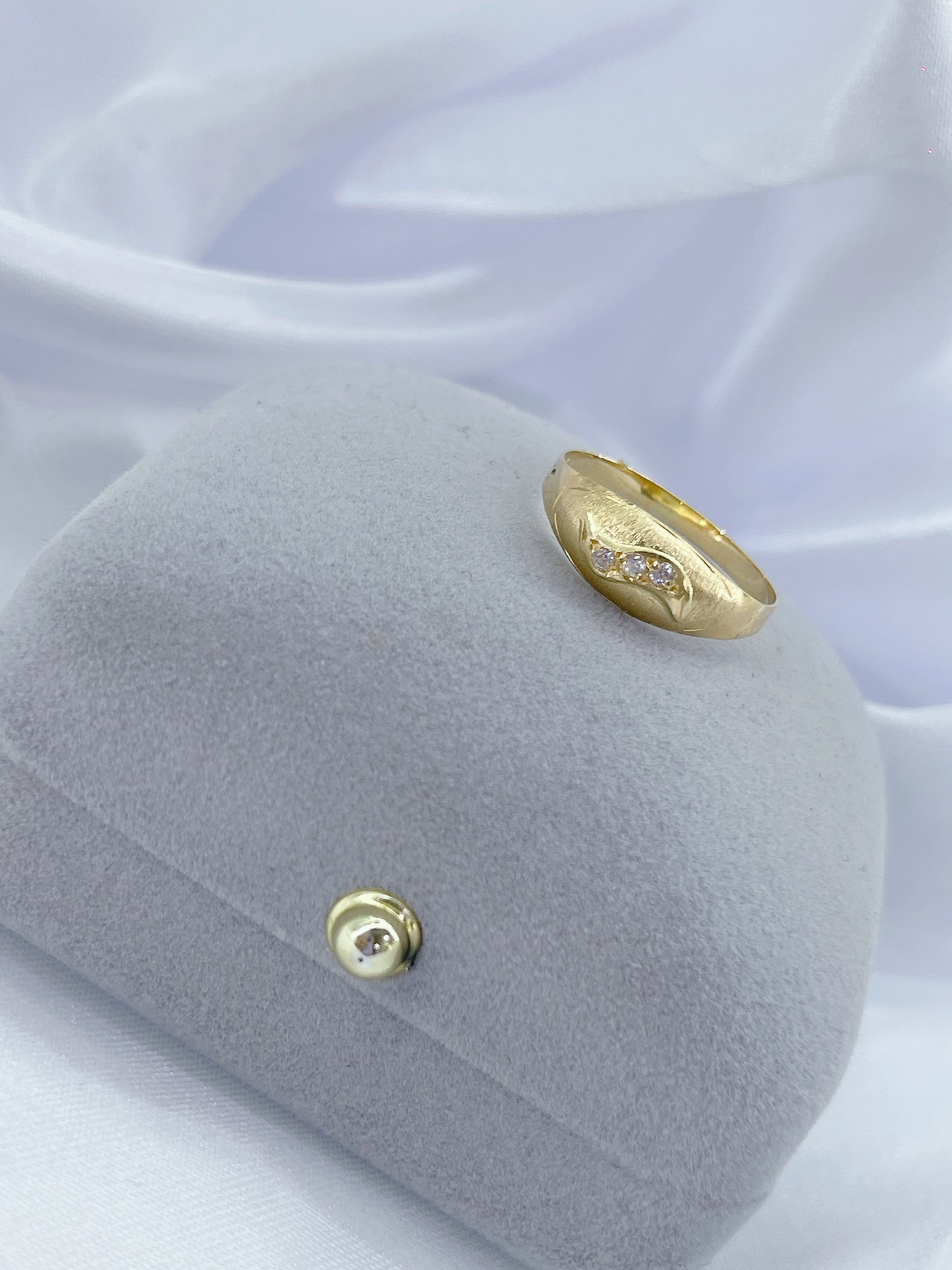 Anillo circones
